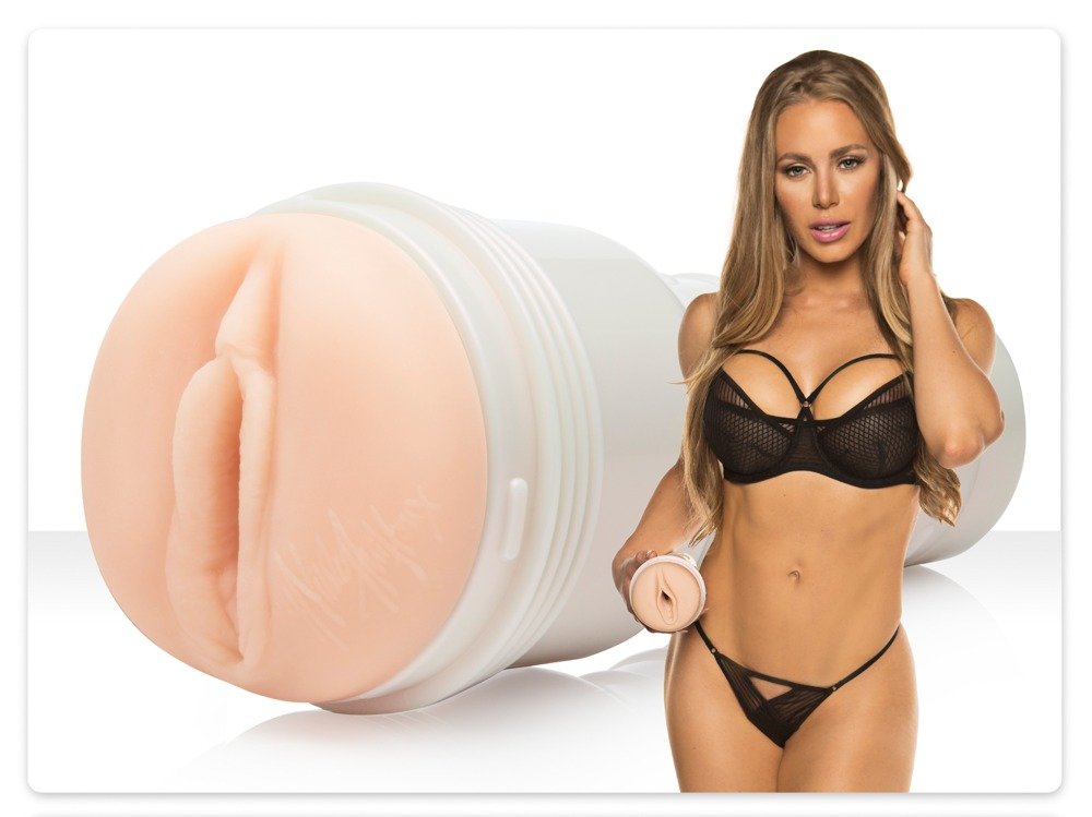 Masturbateur Nicole Aniston Masturbateur Nicole Aniston