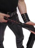Aperçu: Lederflogger Impact – Handhabung mit ausgebreiteten Riemen